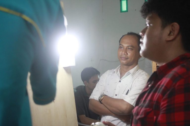 Kegiatan Pelatihan Instalasi Listrik Dari   HMTE Sukses Dilaksanakan