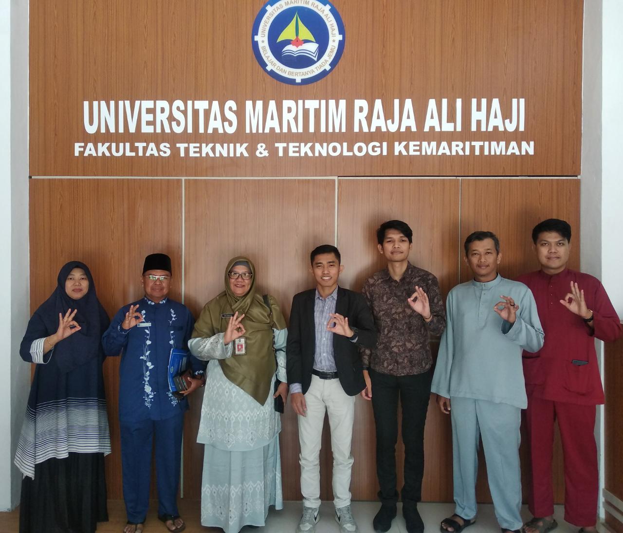 Read more about the article <strong>Fakultas Teknik dan Teknologi Kemaritiman melakukan Pertemuan Kerja Sama dengan SMK Negeri 1 Tanjungpinang</strong>