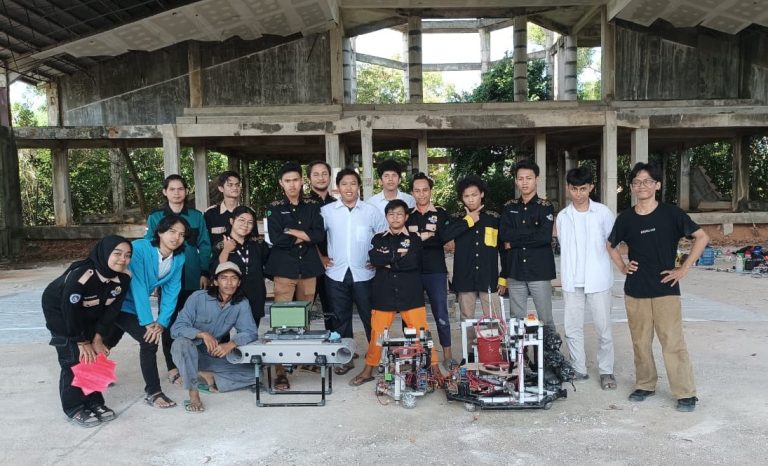 Tim Senggarang Robotic Club Mengikuti Kontes Kapal Cepat Tak Berawak 2023 di Universitas Indonesia