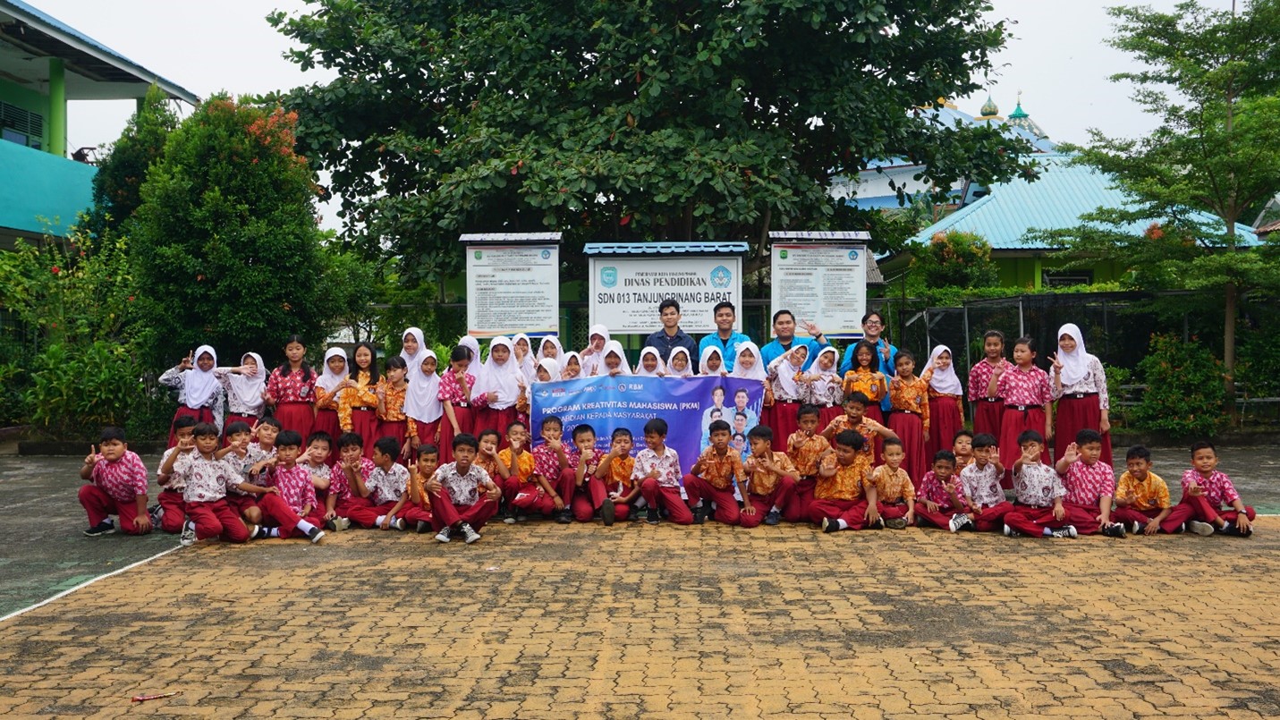 Read more about the article Tim PKM-PM RBM Memperkenalkan Teras Budaya: Menyemai Jejak Budaya Melayu di SDN 013 Tanjungpinang Barat untuk Pelestarian Warisan Budaya Melayu