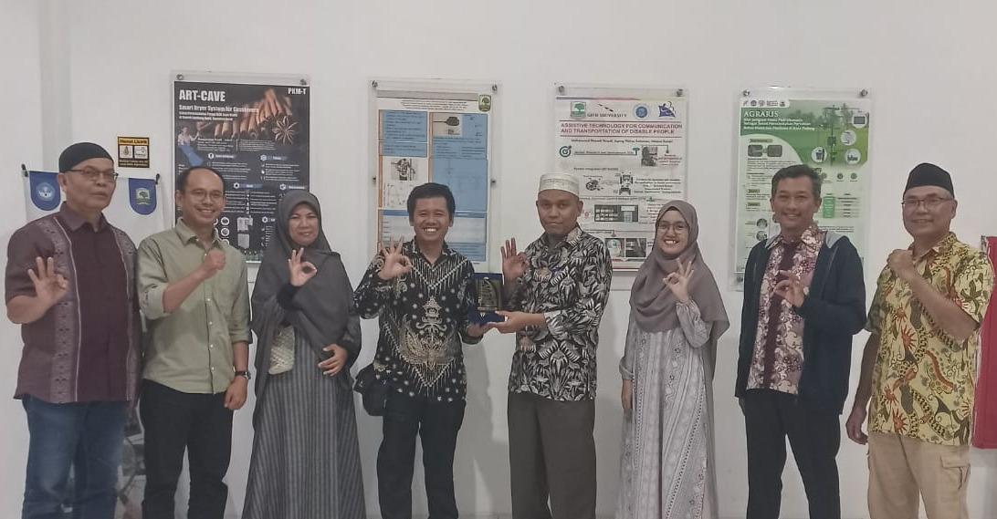 Read more about the article Teknik Elektro UMRAH dan Universitas Andalas Bahas Implementasi Kurikulum OBE